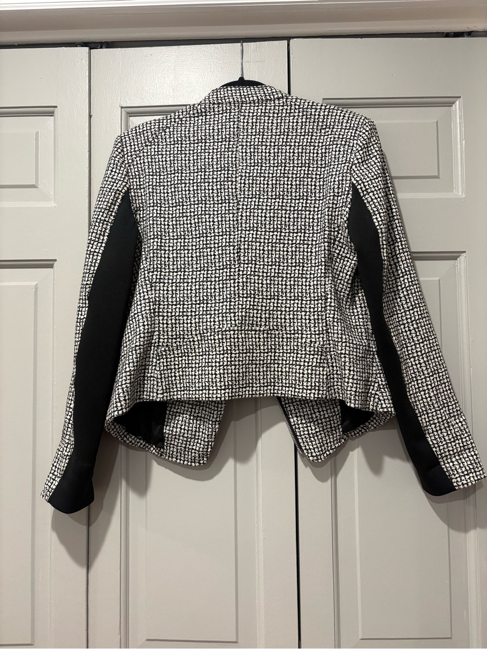DKNY Black and White Blazer Jacket - Picture 2 of 5
